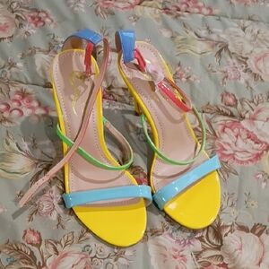 Buru Multicolor Heels